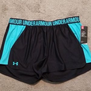 Under Armour Women's heatgear shorts - Nice!!!